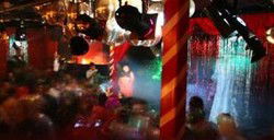 Q Bar - Accommodation QLD 0