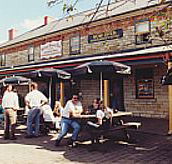 Surveyor General Inn - Accommodation QLD