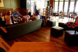 Park View Hotel - Accommodation QLD 2