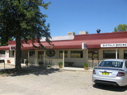 Boorhaman Hotel - Accommodation QLD 2