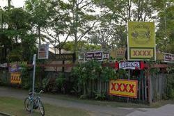 Cock And Bull Tavern - Accommodation QLD 2