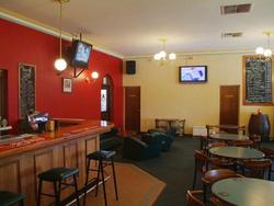 The Southern Cross Hotel - Accommodation QLD 2
