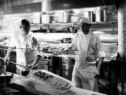 Bar 100 - Accommodation QLD 2