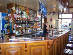 The New England Hotel - Accommodation QLD 2