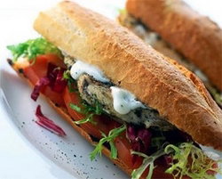 Robin Hood Hotel - Accommodation QLD 3