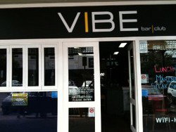 Vibe Bar And Restaurant - Accommodation QLD 3