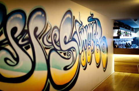 Deck Bar And Dining - Accommodation QLD 2