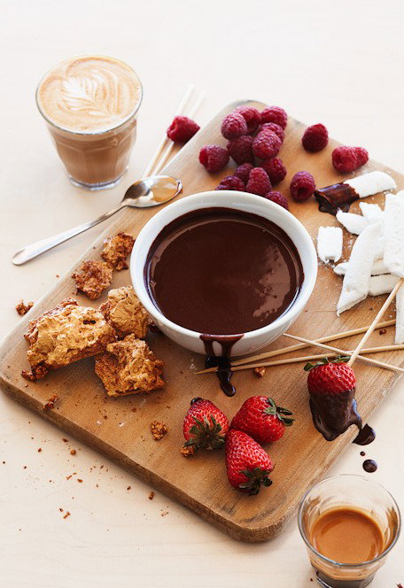 Deck Bar And Dining - Accommodation QLD 4