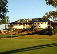 Macarthur Grange Country Club - Accommodation QLD