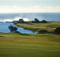 St. Michael's Golf Club - Accommodation QLD