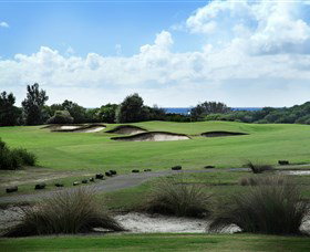 St. Michael's Golf Club - Accommodation QLD 1