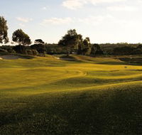 McCracken Country Club Golf Course - Accommodation QLD