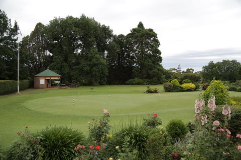 Duntryleague Golf Club - Accommodation QLD 9