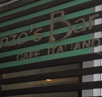Renzo's Bar - Accommodation QLD