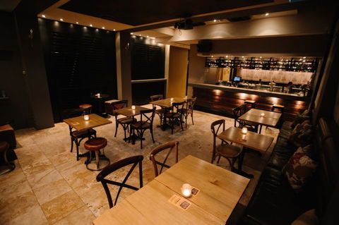 Rabbit Hole Bar And Dining - Accommodation QLD 0
