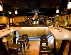 Bar Cleveland - Accommodation QLD 1