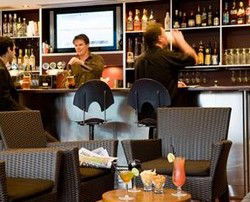 Four Elements Bar And Lounge - Accommodation QLD 1
