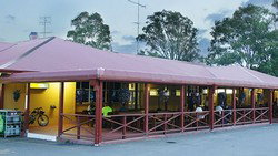Jamison Hotel - Accommodation QLD 2