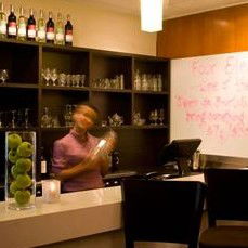 Four Elements Bar And Lounge - Accommodation QLD 2