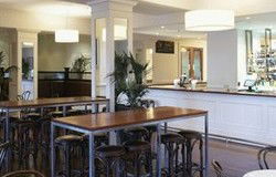 Players Bar - Accommodation QLD 2