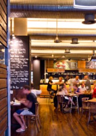 Debacle - Accommodation QLD 3