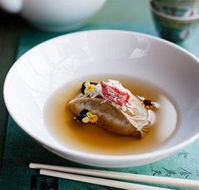 Mr Wong - Accommodation QLD