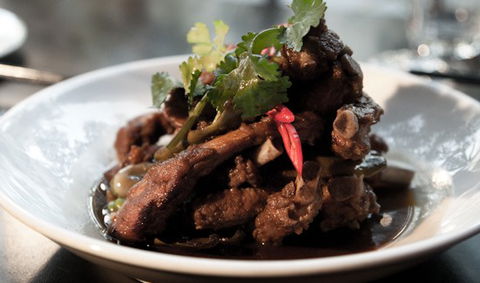 Red Lantern - Accommodation QLD 1