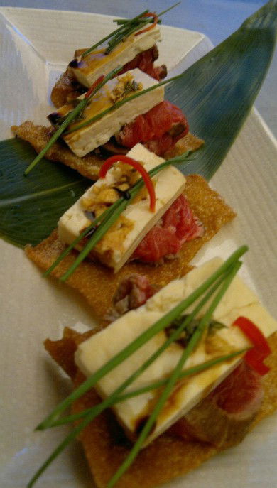 Uchi Lounge - Accommodation QLD 2