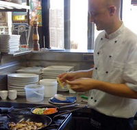 Daniel Stuart Fine Food - Accommodation QLD