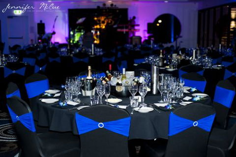 Beach House Hotel - Accommodation QLD 5