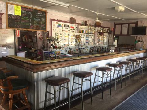 Carmila Hotel - Accommodation QLD 4