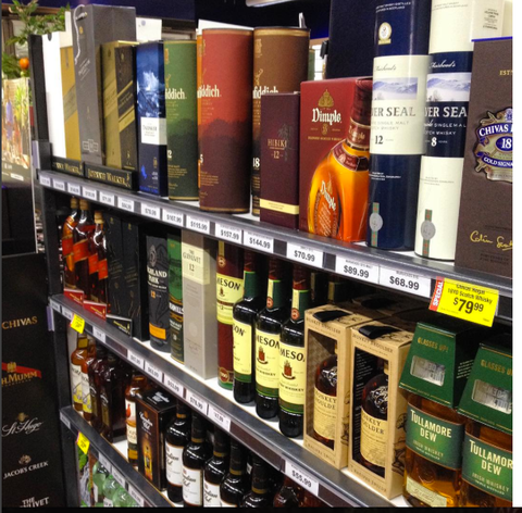 Coniston Hotel - Accommodation QLD 3