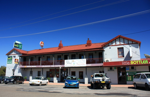 Plough Inn Hotel - Accommodation QLD 2