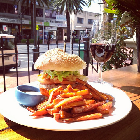 The Pig & Tinder Box - Accommodation QLD 2