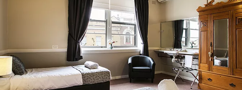 Shenanigans At The Imperial - Accommodation QLD 0