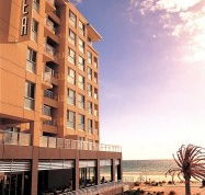 Oaks Plaza Pier - Accommodation QLD