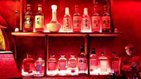 Uncle Ming's Bar - Accommodation QLD 3
