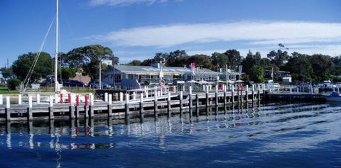 Metung Hotel - Accommodation QLD 0