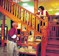 Hotel Corones - Accommodation QLD