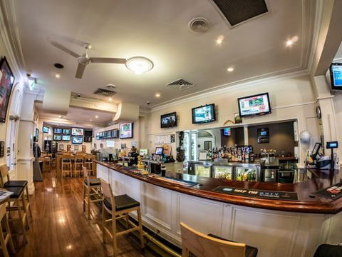 Ipswich Jets Rugby League Football Club Inc. - Accommodation QLD 2