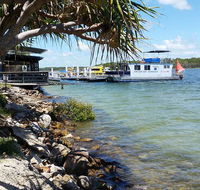 Tin Can Bay Yacht Club Bistro - Accommodation QLD