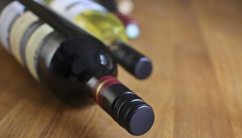 Summerland Cellars - Accommodation QLD 1
