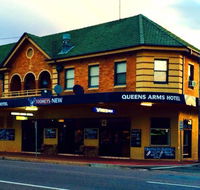 Queens Arms Hotel - Accommodation QLD