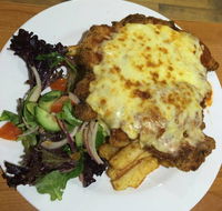 Coomera Waters Tavern - Accommodation QLD