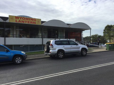 Wyoming Lantern - Accommodation QLD 1