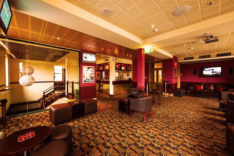 The Coach & Horses Hotel - Accommodation QLD 4