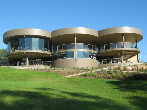 Bluewater Grill - Accommodation QLD 2