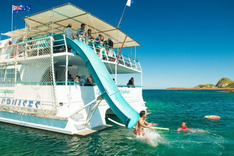 Moonshadow–TQC Cruises - Accommodation QLD 2