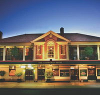 Tamworth Hotel - Accommodation QLD