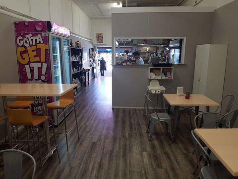 Mitchell’s Espresso - Accommodation QLD 3